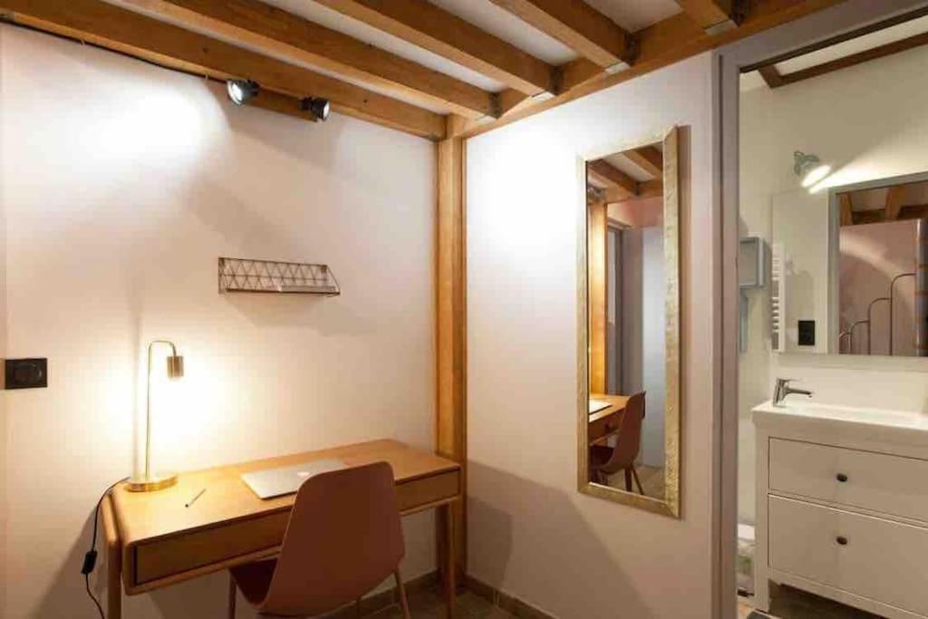 Appartement Lumineux En Centre-Ville Arles Exterior foto